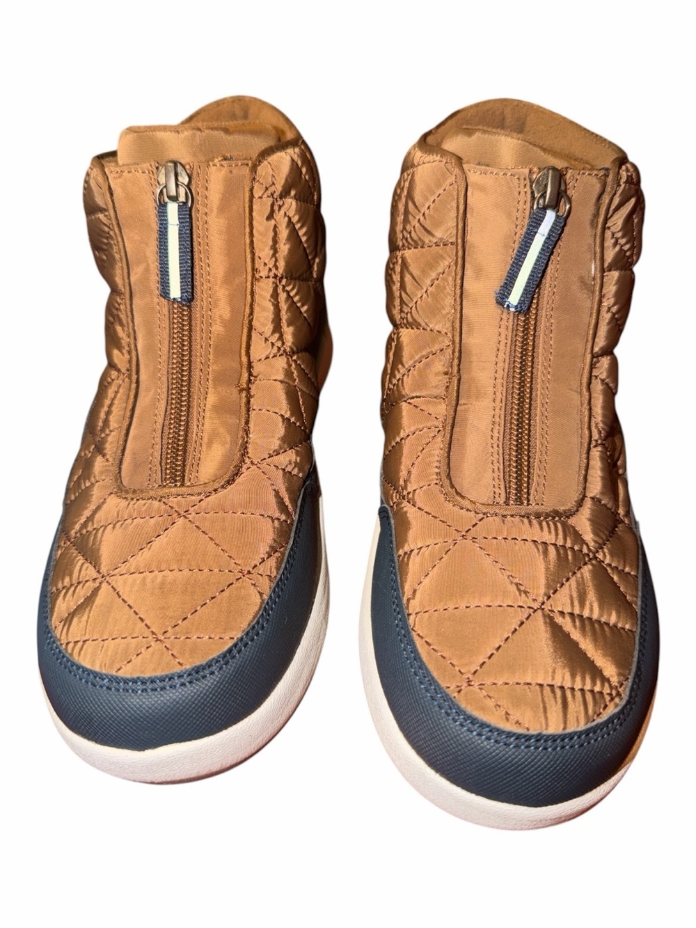 Lands' End Quilted Tan and Black Zip-Front Women's Winter Rain Boots - Picture 2 of 6